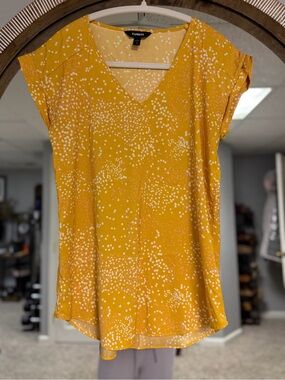 Express Yellow Dot V-Neck Blouse XS